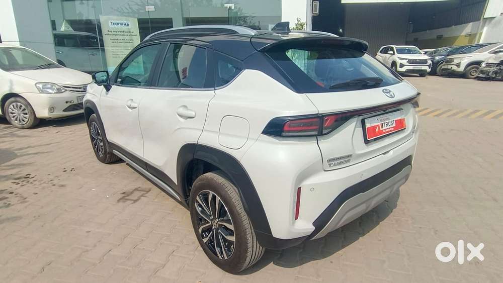Toyota Urban Cruiser Taisor V 1.0 Petrol At, 2024, Petrol