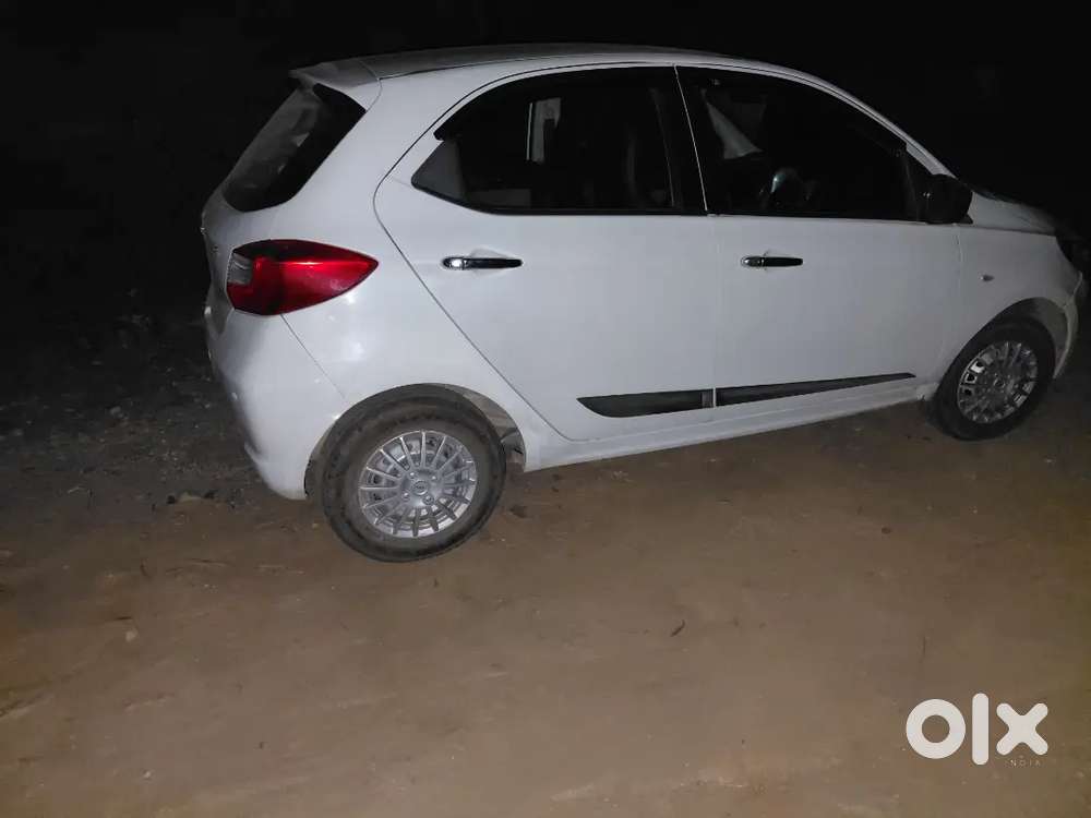 Tata Tiago 2016 Petrol 100000 Km Driven