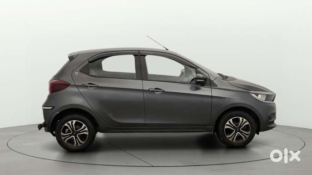 Tata Tiago 1.2 Revotron Xta, 2024, Cng & Hybrids