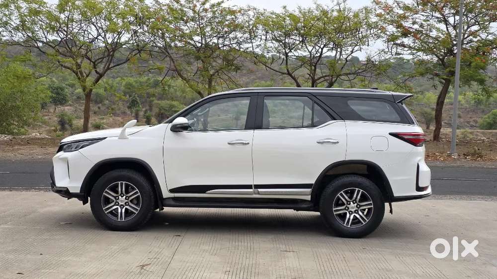 Toyota Fortuner 2019 Diesel  Mt 1st Owner102000 Km Driven
