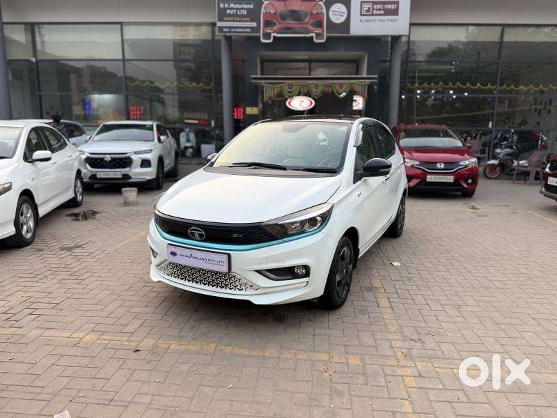 Tata Tiago Ev Xz Plus Tech Lux Long Range Fast Charger, 2023, Electr..