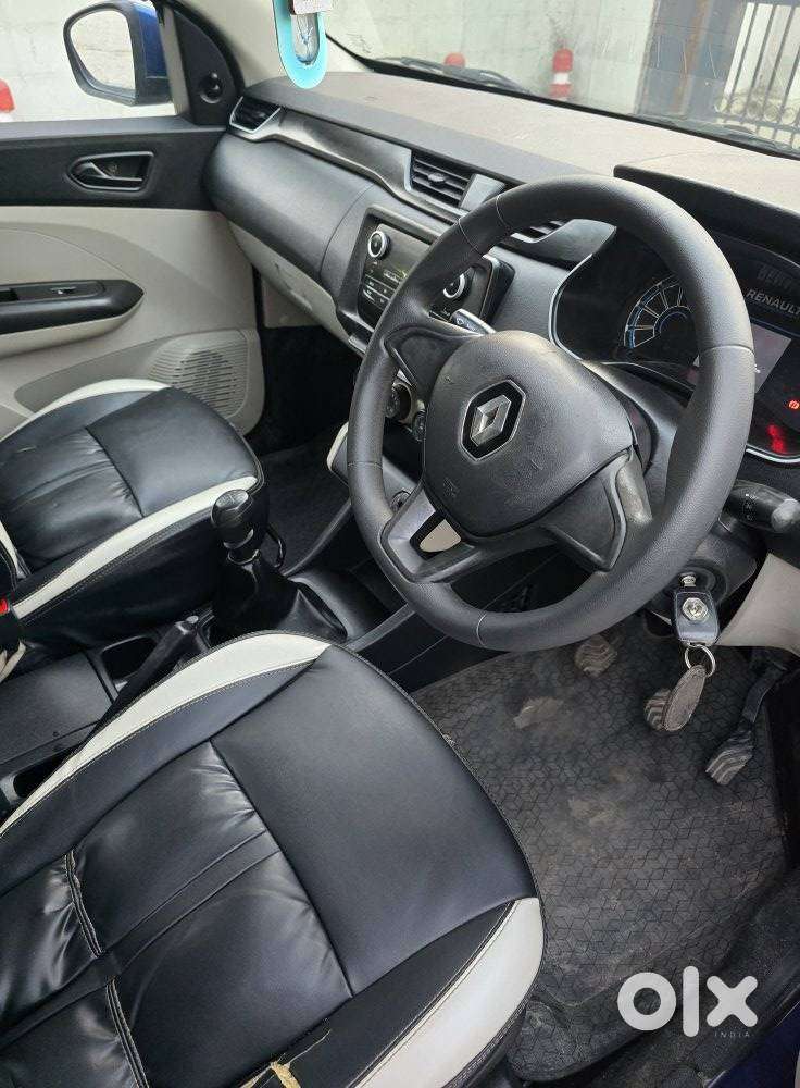 Renault Triber Rxl, 2021, Petrol