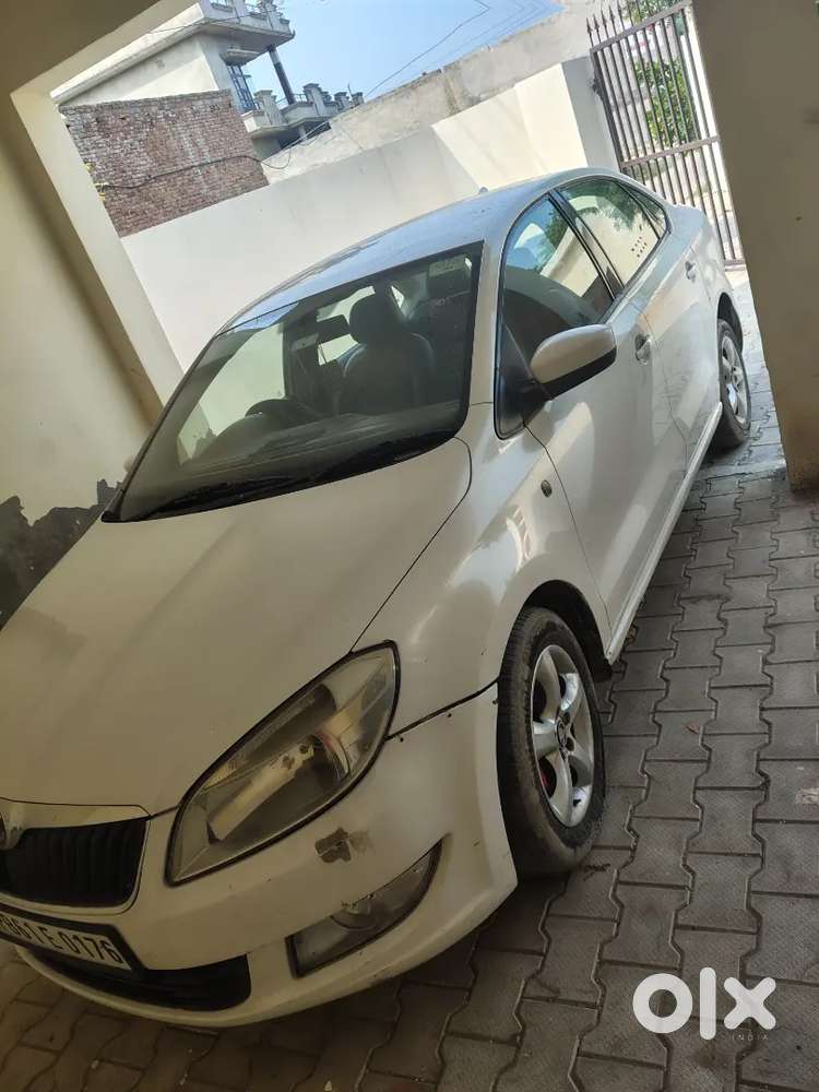 Skoda Rapid 2012