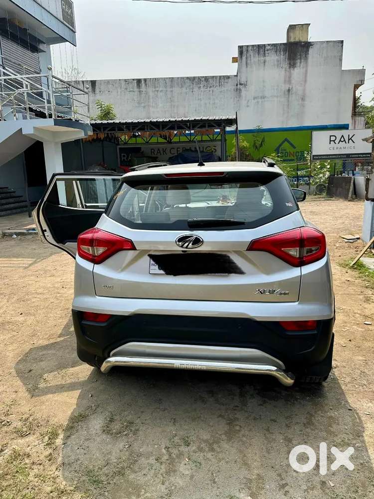 Mahindra Xuv300 Petrol 2021 First Owner