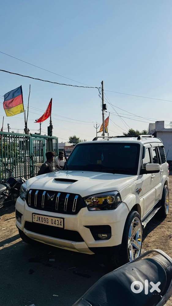 Mahindra Diesel Car 2018
