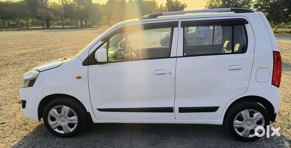 Maruti Suzuki Wagon R Amt Vxi Plus, 2018, Petrol