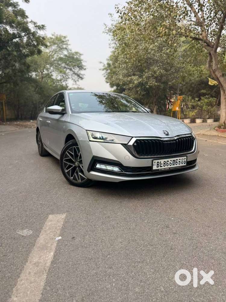Skoda Octavia 2.0 L K Tsi At, 2022, Petrol