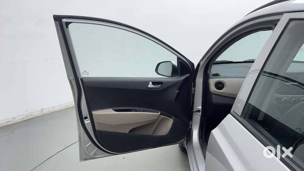 Hyundai Grand I10 1.2 Kappa Sportz, 2016, Petrol