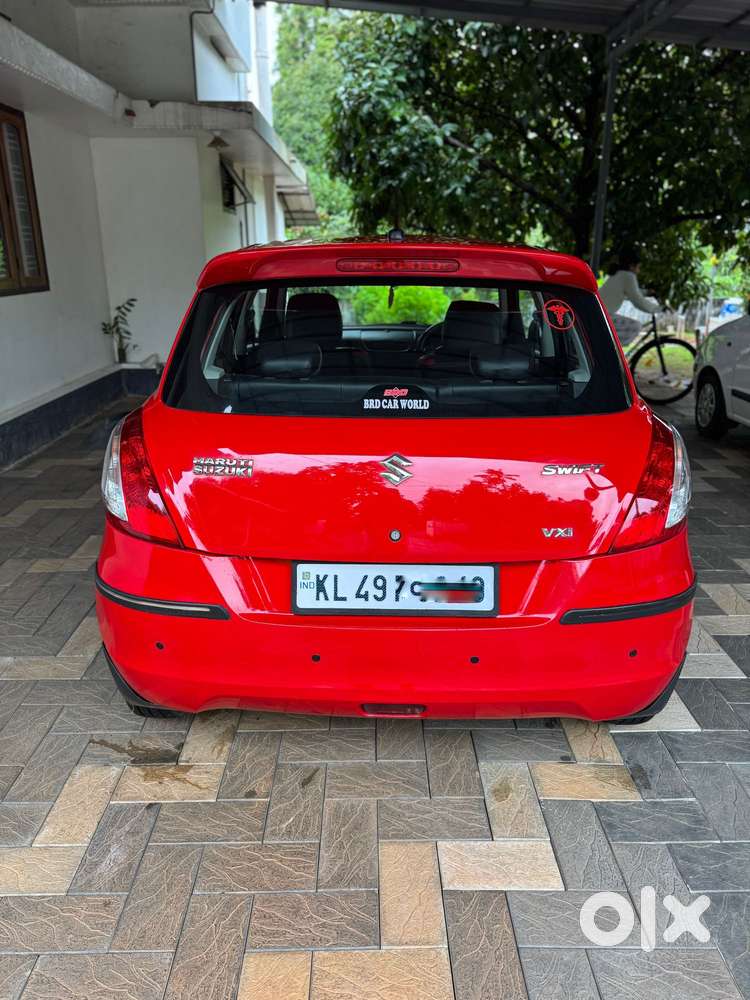 Maruti Suzuki Swift Vxi, 2015, Petrol