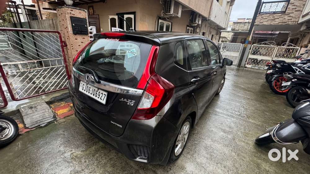 Honda Jazz 2016 Model (no Price Bargain)( No Broker Please)