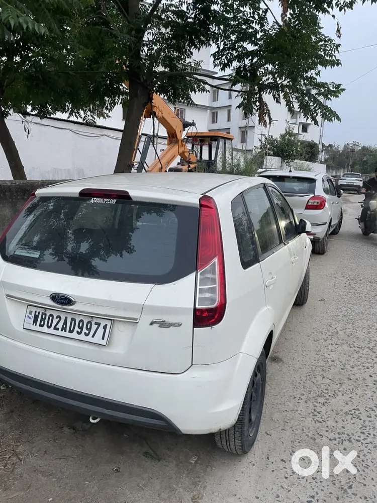 Ford Figo Petrol 2013