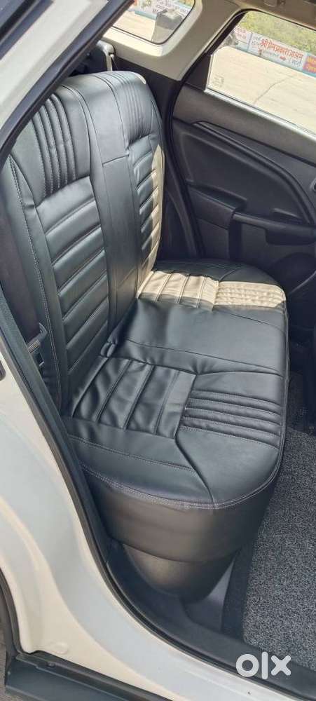 Maruti Suzuki Brezza 1.5 Lxi Smart Hybrid, 2024, Petrol