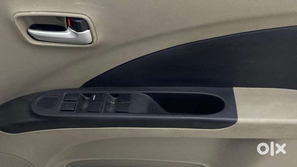 Maruti Suzuki Celerio 2014-2017 Vxi At, 2015, Petrol