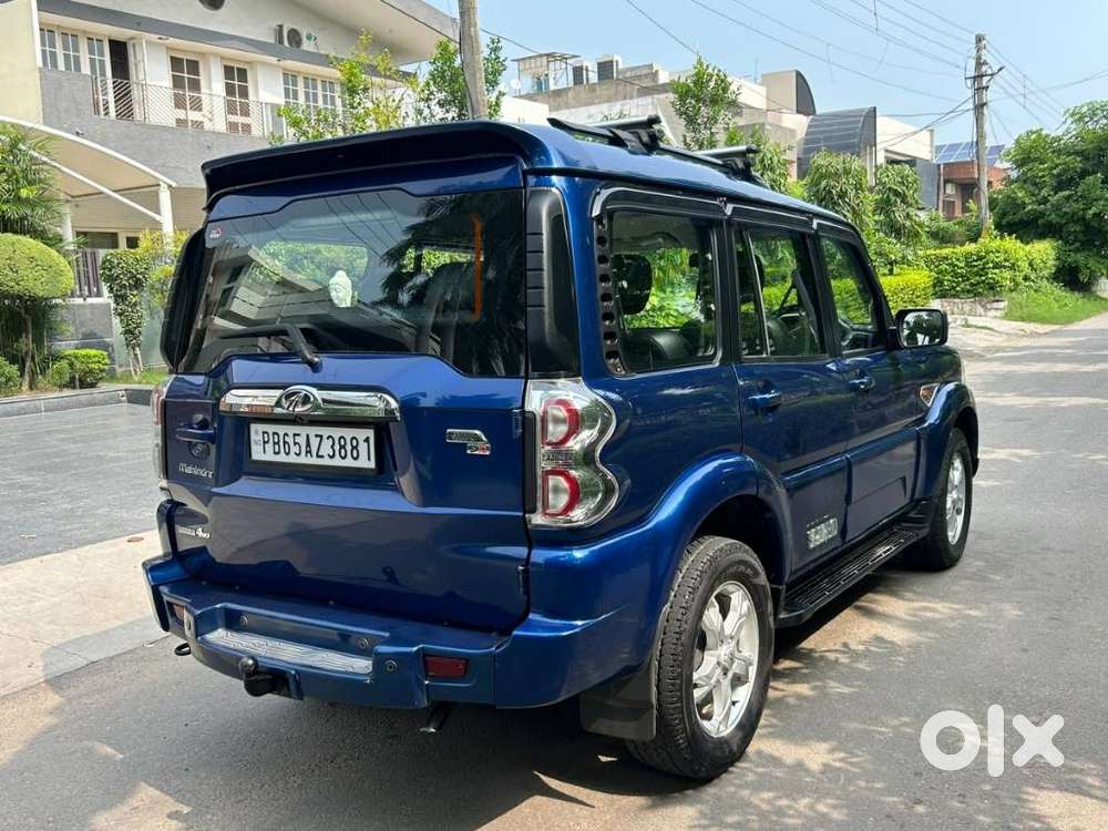 Mahindra Scorpio S10 At 4wd, 2015, Diesel