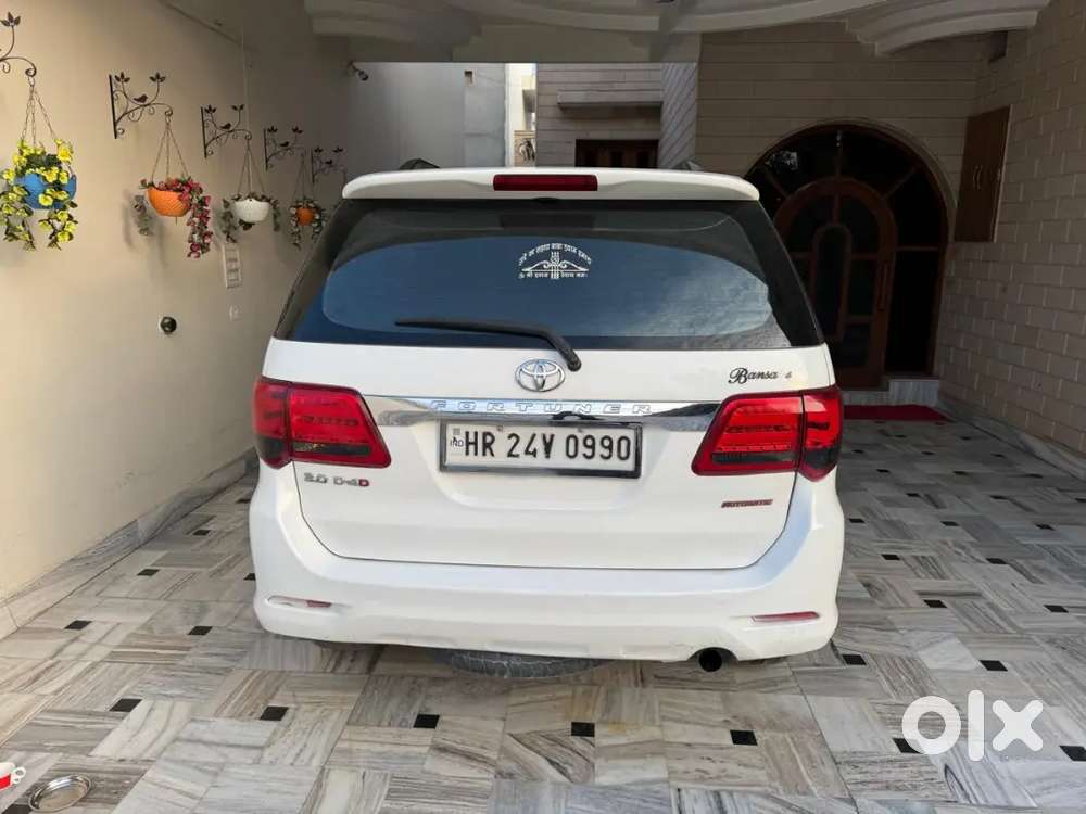 Toyota Fortuner 2015 Diesel Well Maintained