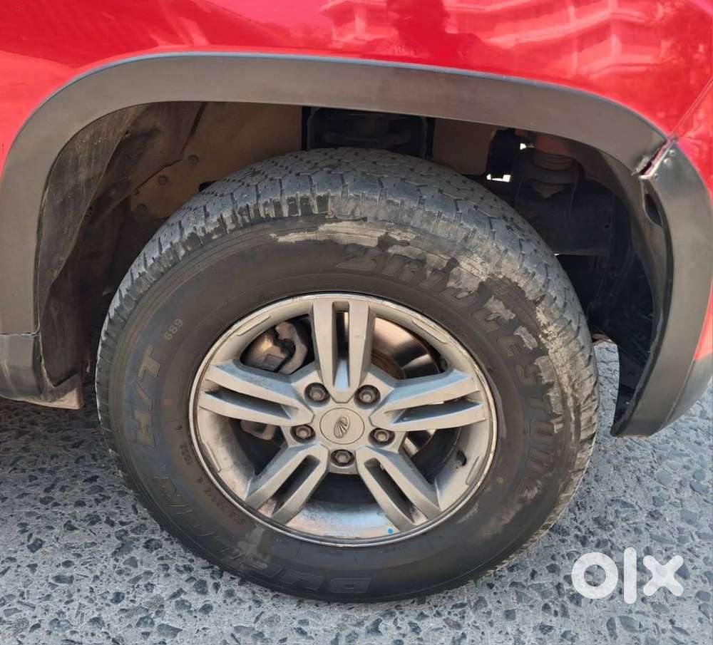 Mahindra Tuv 300 T10, 2019, Diesel