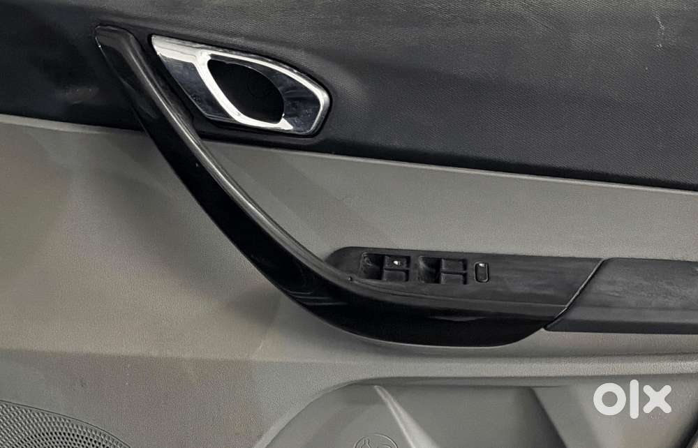Tata Tiago 1.2 Revotron Xz, 2018, Petrol