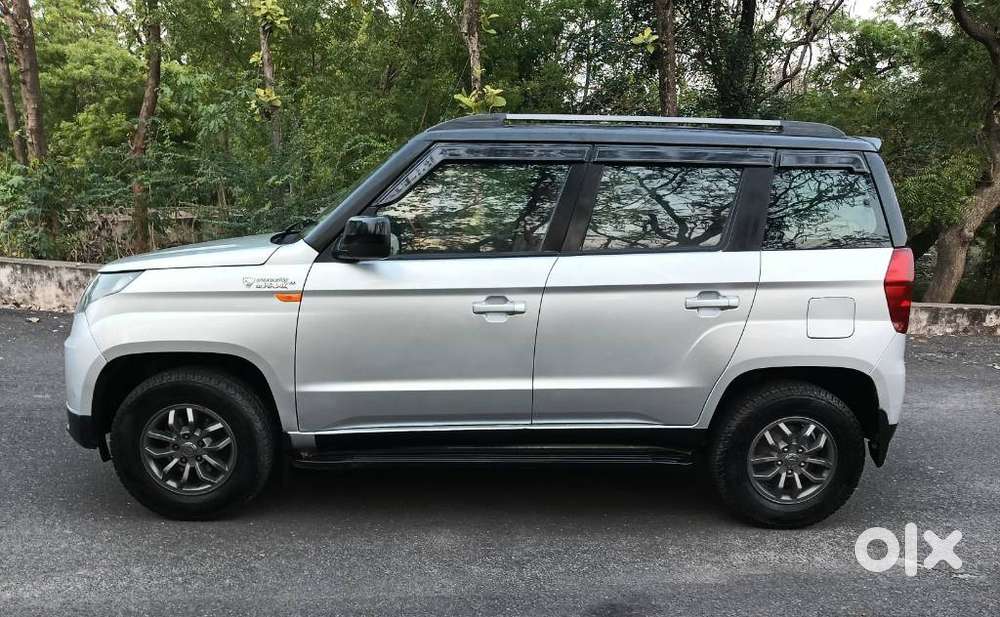 Mahindra Tuv 300 T10, 2018, Diesel