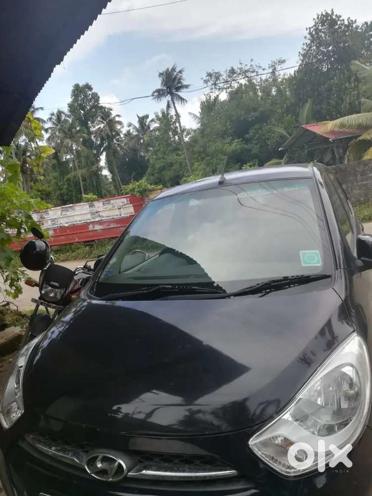 2011 Model I10 Car For Sale