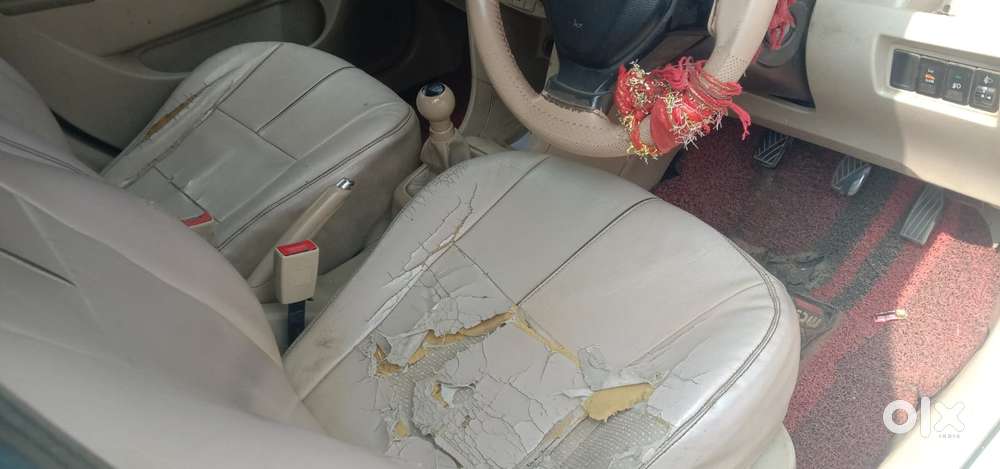 Maruti Suzuki Swift Dzire 1.2 Vxi Bsiv, 2014, Petrol