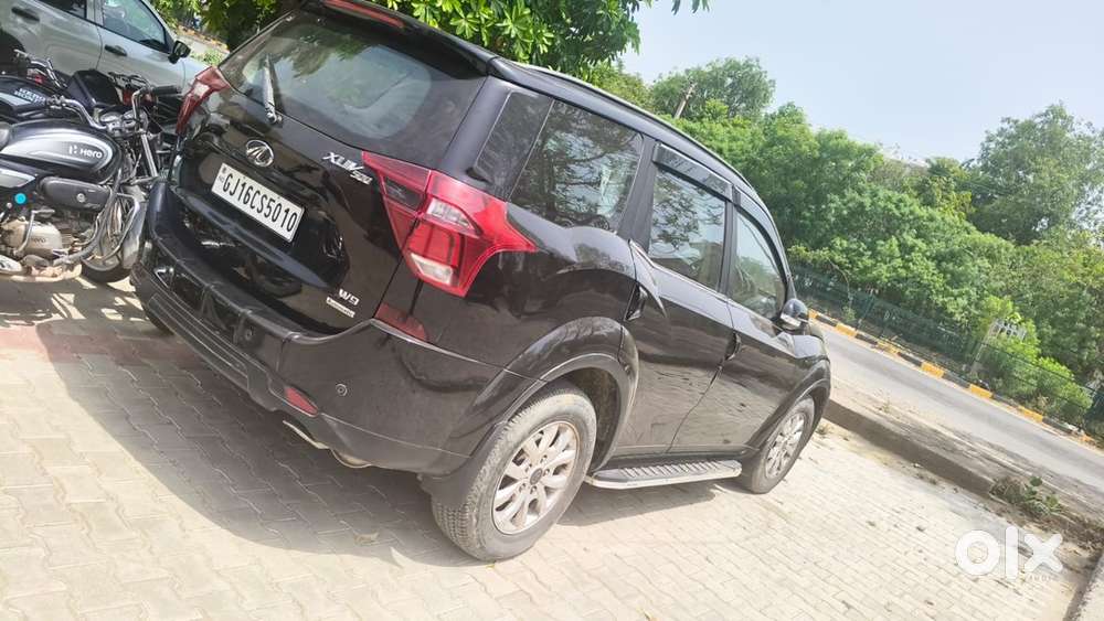 Mahindra Xuv500 Diesel December 2020 Year Car