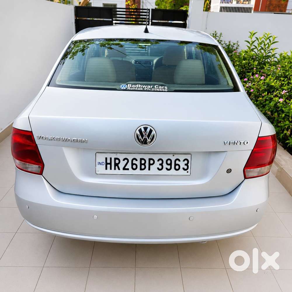Volkswagen Vento Petrol Highline At, 2011, Petrol