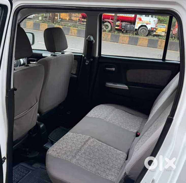 Maruti Suzuki Wagon R 1.0 Vxi Amt, 2016, Petrol