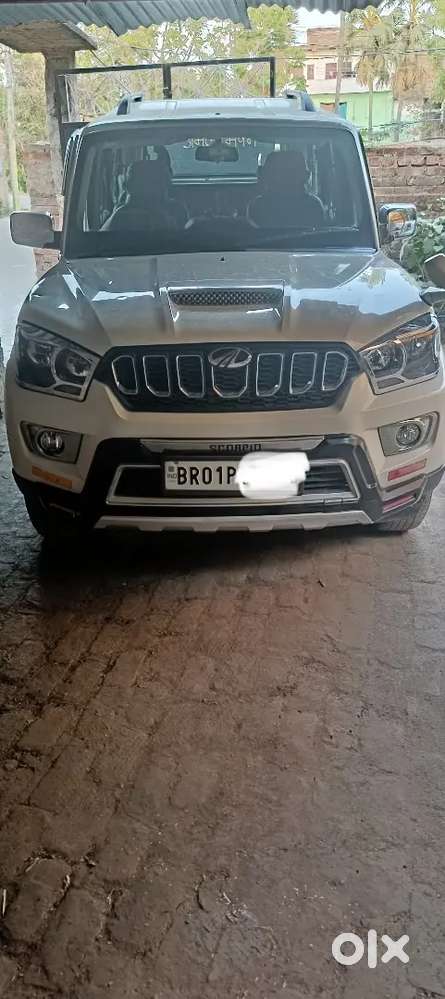 Mahindra Scorpio S5