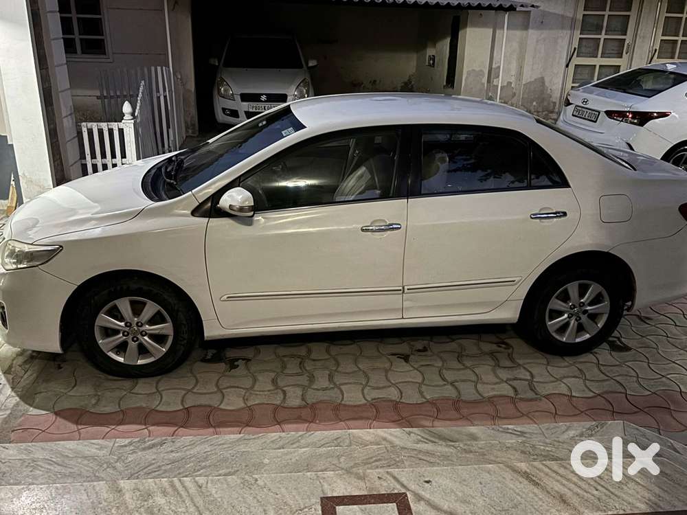 Toyota Corolla Altis 2012 Diesel Good Condition