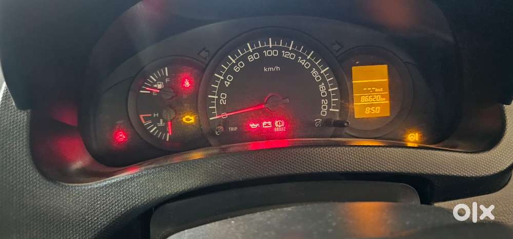 Maruti Suzuki Swift Lxi Optional-o, 2017, Petrol