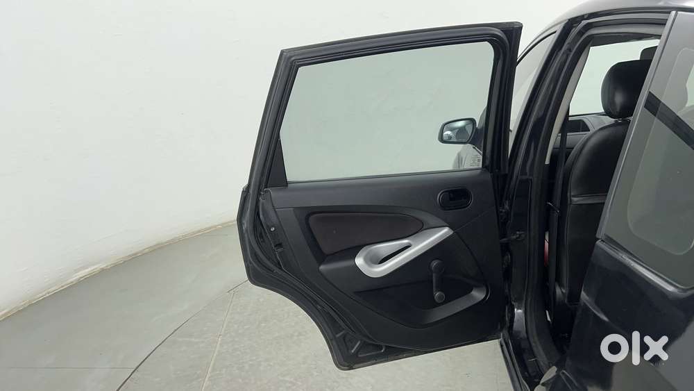 Ford Figo 1.2 Duratec Petrol Zxi, 2012, Petrol