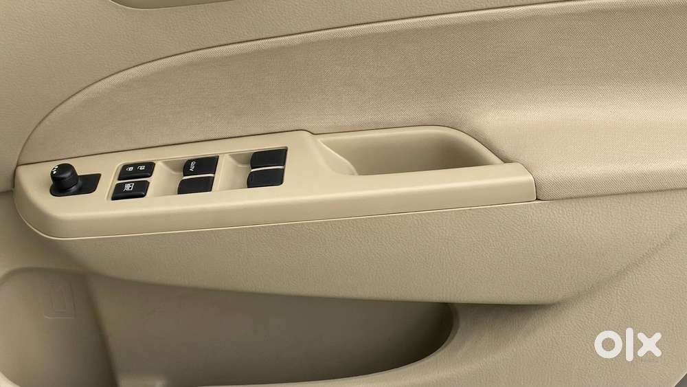 Maruti Suzuki Swift Dzire Vxi 1.2, 2014, Petrol