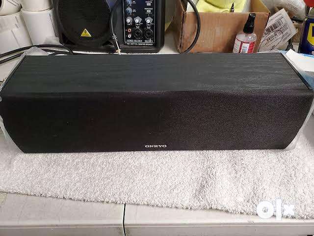 Onkyo hot sale center speaker