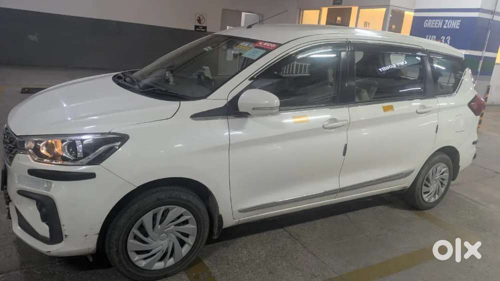 Maruti Suzuki Ertiga November 2023 Petrol 83000 Km Driven