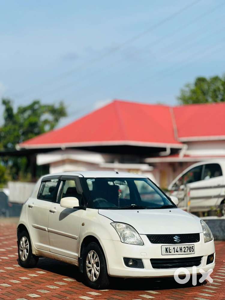 Maruti Suzuki Swift 1.2 Vxi (o), 2009, Petrol