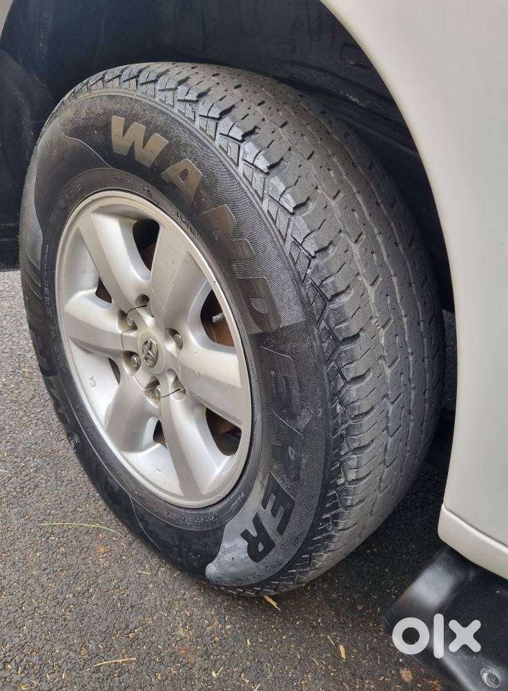 Toyota Fortuner 3.0 4x4 Manual, 2012