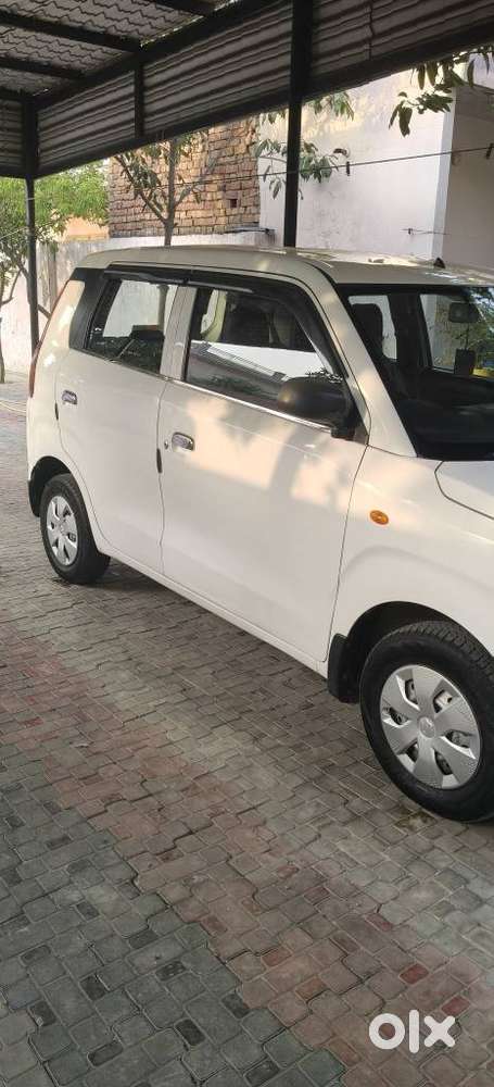 Maruti Suzuki Wagon R Lxi Optional, 2022, Petrol