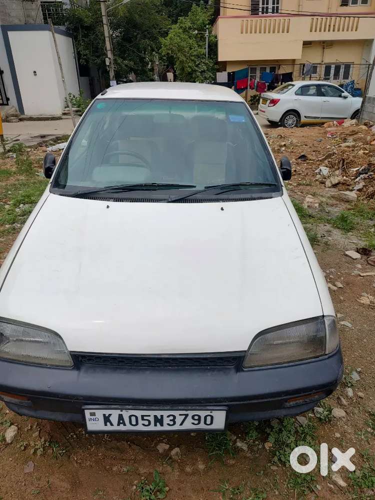 Maruti Suzuki Esteem 1996
