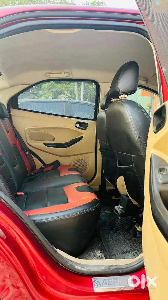 Ford Figo Aspire ₹ 4,10,000