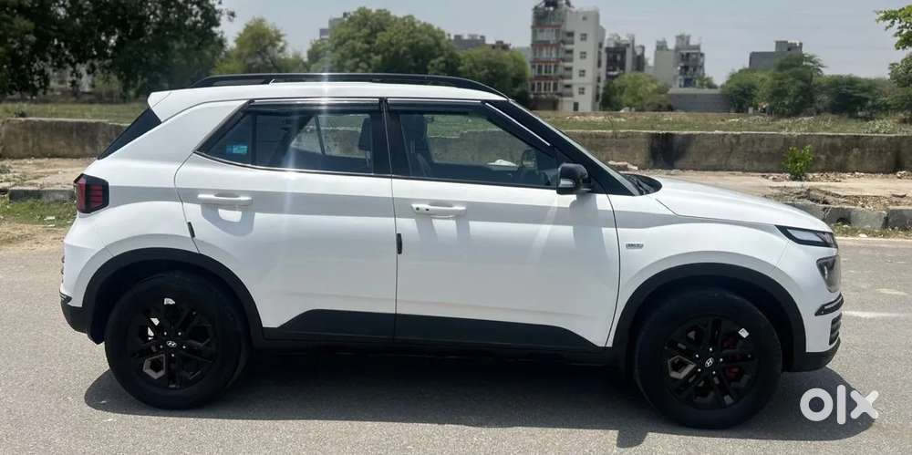 Hyundai Venue 1.0 Sx (o) Turbo Dct, 2024, Petrol