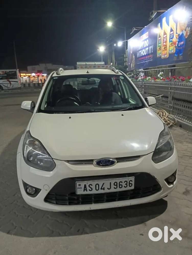 Ford Figo 2012 Diesel 75000 Km Driven