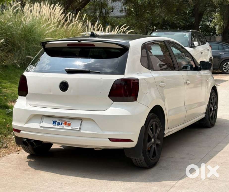 Volkswagen Polo Petrol Highline 1.2l, 2011, Petrol