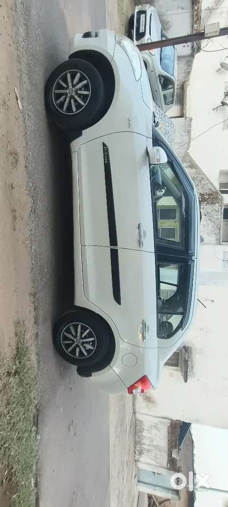 Maruti Suzuki Swift Dzire 2015 Petrol Good Condition