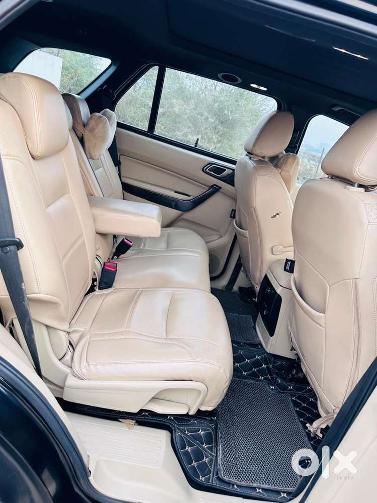 Ford Endeavour 2021 Diesel 4x4 Titanium Plus