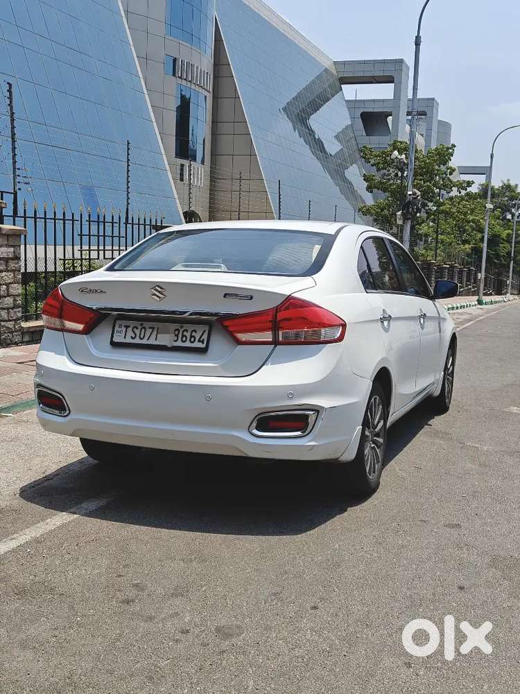 2021 Maruthi Ciaz Alpha Smart Hybrid 1.5 Petrol Automatic In Excellent