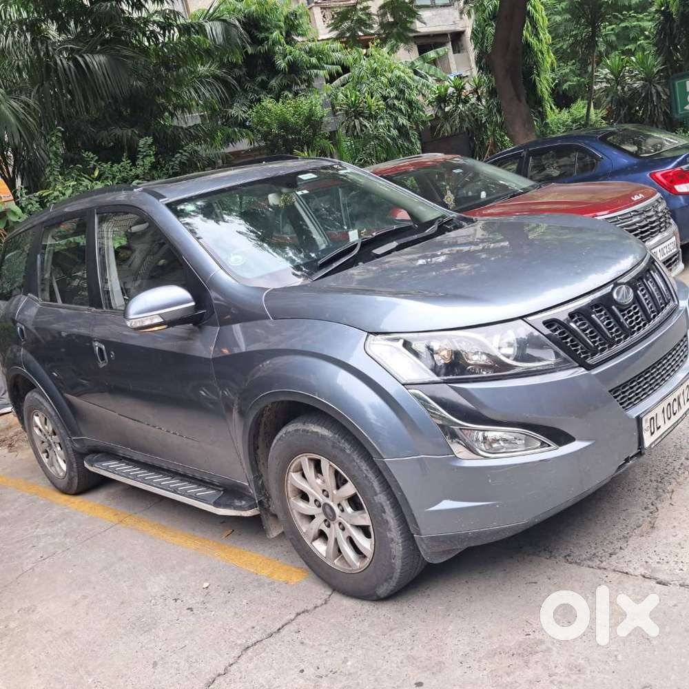 Mahindra Xuv500 2017 Car
