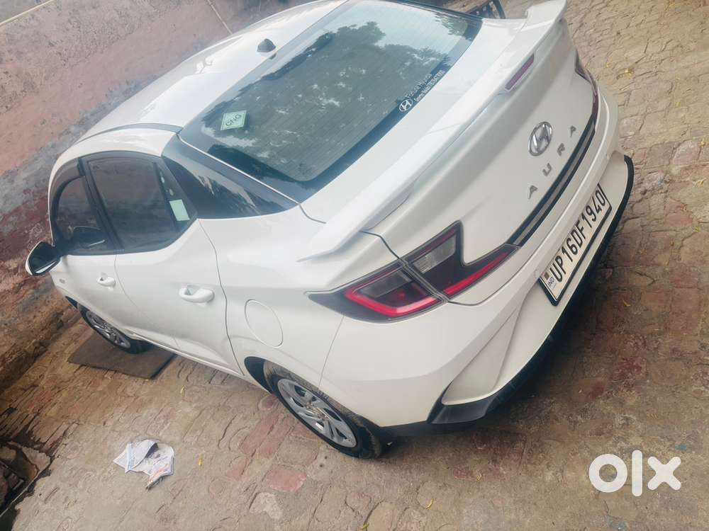 Hyundai Aura 2022 Car