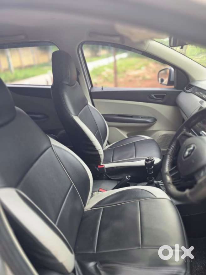 Renault Triber Rxt, 2021, Petrol