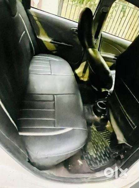 Toyota Etios Liva 2011-2012 G Plus, 2012, Petrol