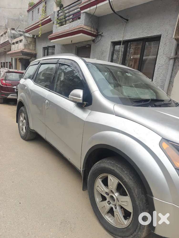 Mahindra Xuv500 2015